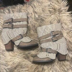 Naughty Monkey Beige Knit Ankle Boots